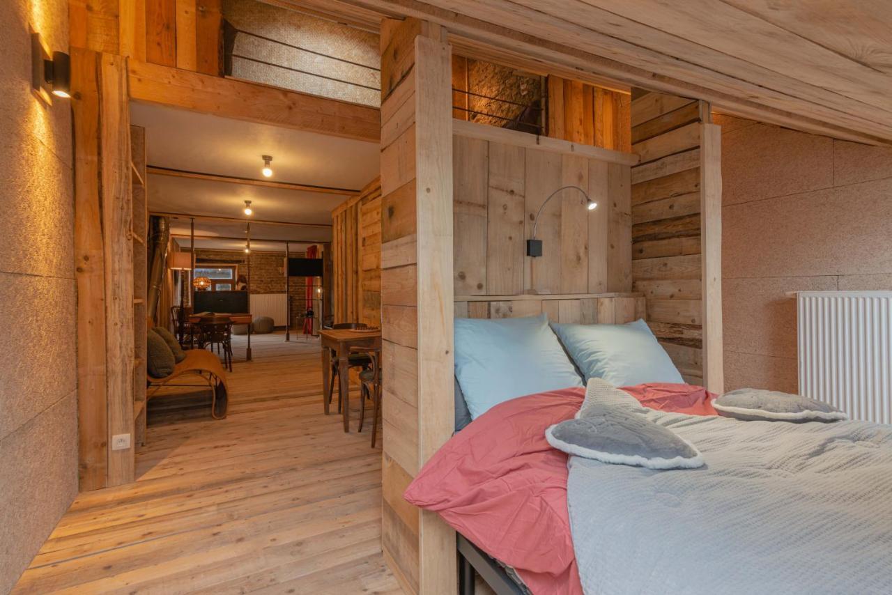 Le Repos Du Nomade B&B 7 Personnes Manhay Luaran gambar