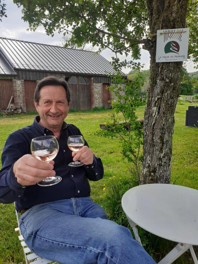 Le Repos Du Nomade B&B 7 Personnes Manhay Luaran gambar